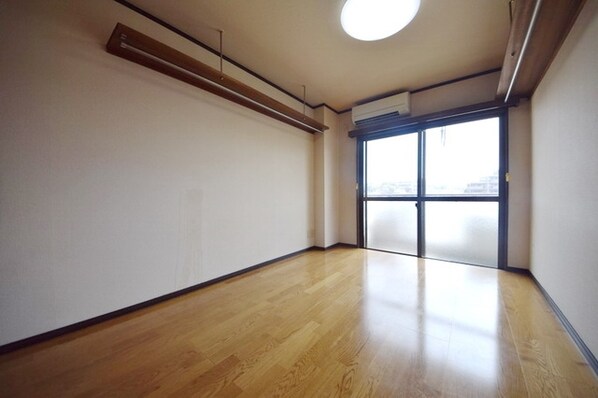 クレセントKOYOの物件内観写真